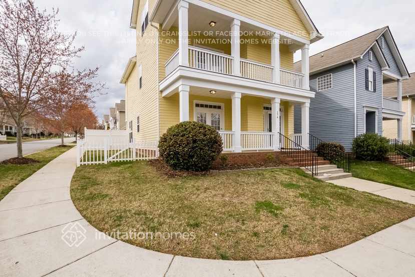 Building Photo - 174 Gresham Ln