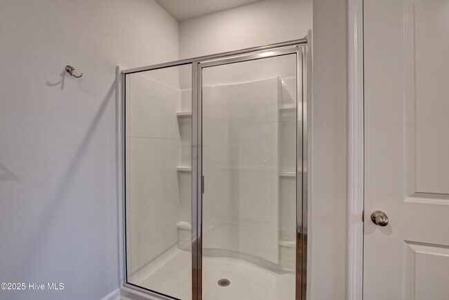 Building Photo - 1329 Clendon Cir