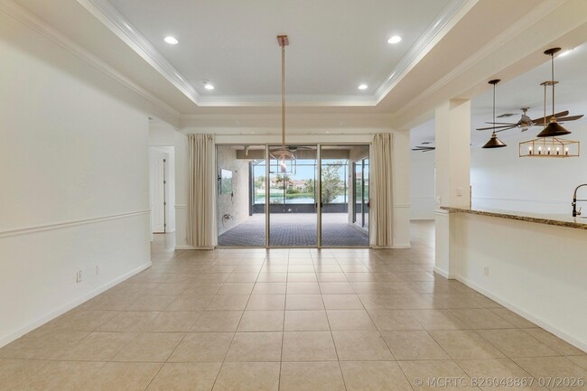 Building Photo - 11340 SW Vanderbilt Cir