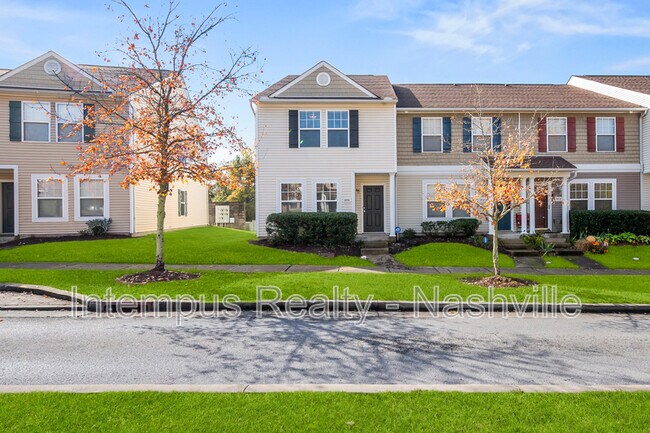 Primary Photo - 5856 Monroe Crossing