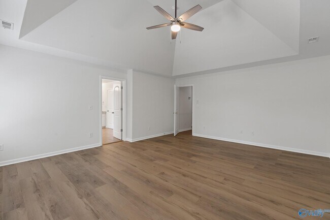 Building Photo - 307 Acorn Grove Ln SW