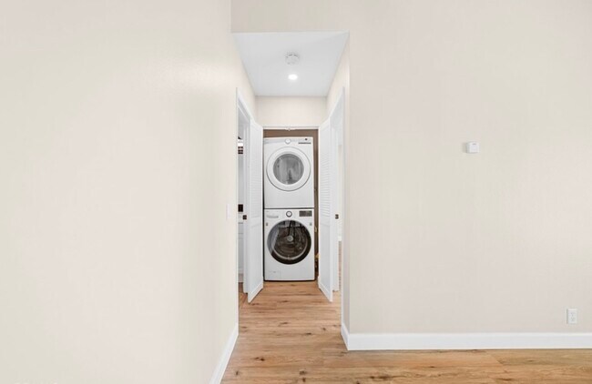 Washer & dryer - 20415 S Vermont Ave