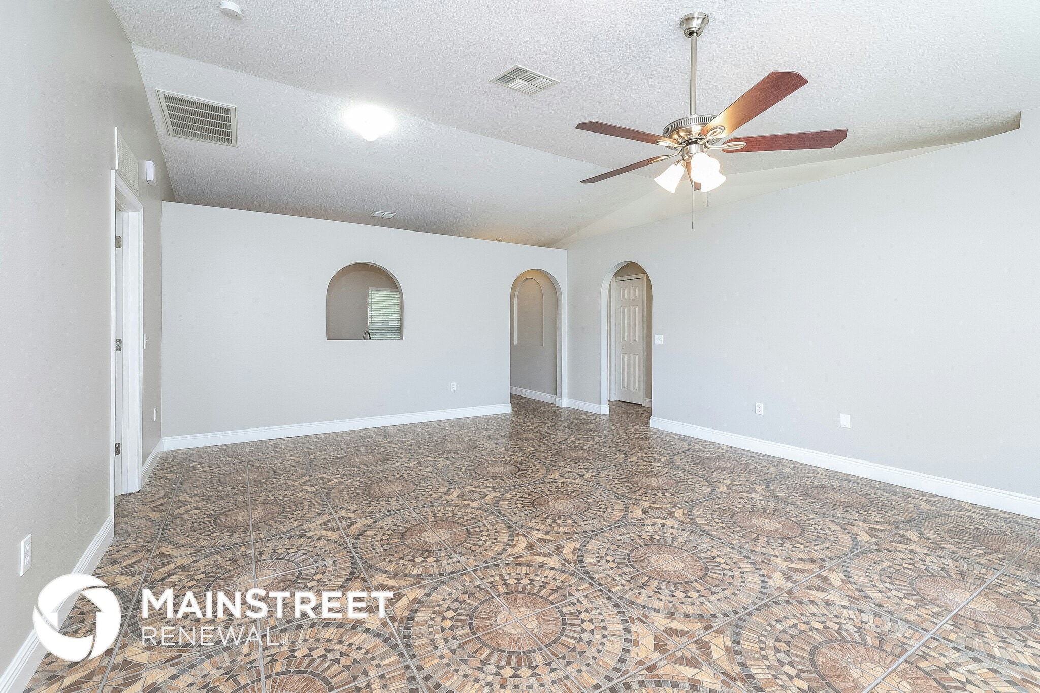 Building Photo - 480 Columbia Ct