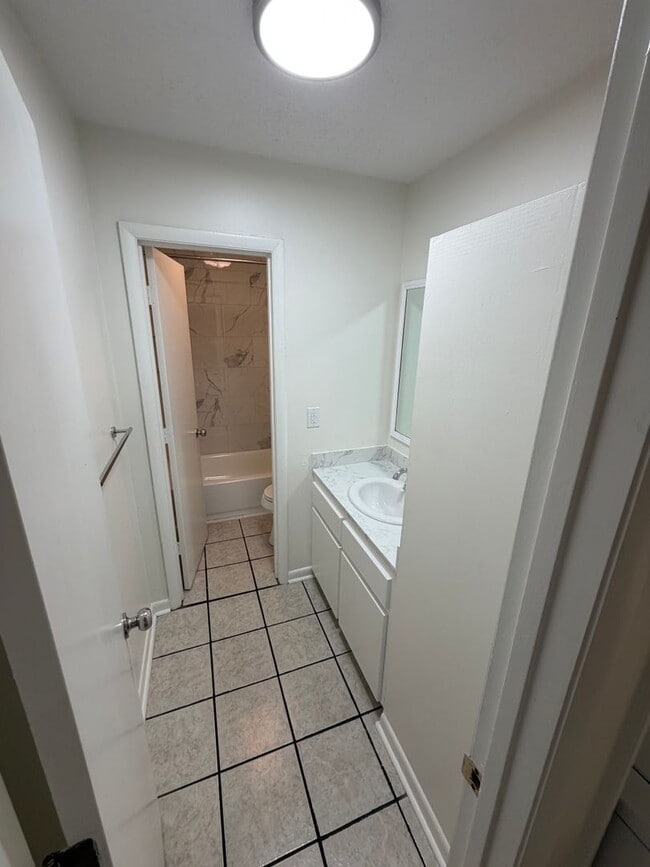 Building Photo - 106 Corley St