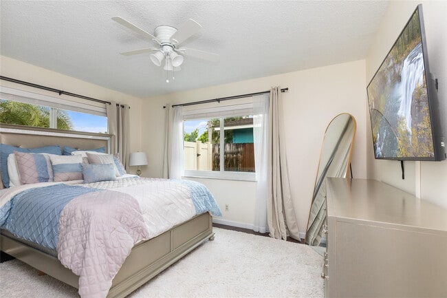 Building Photo - 3130 NW 69th St