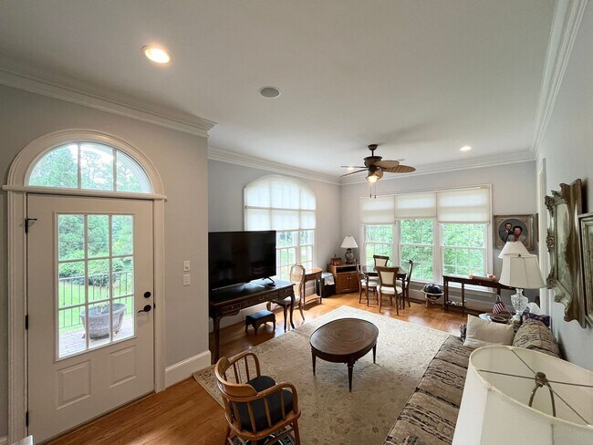 Building Photo - Incredible 4BD, 6.5BA Raleigh Home Near Fa...