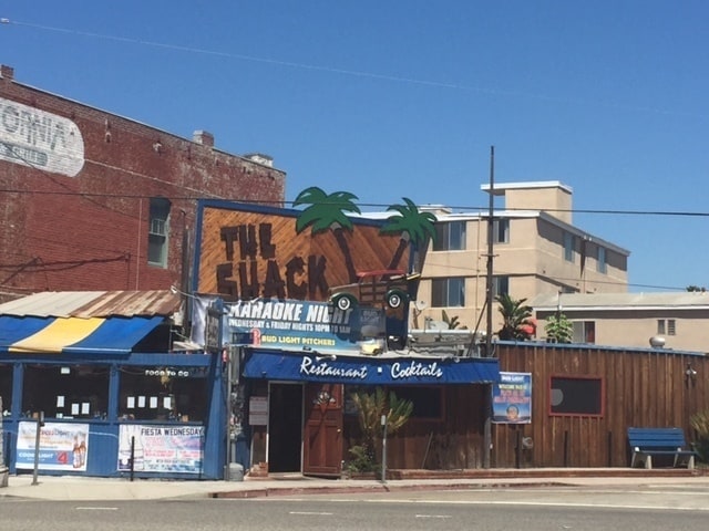 Building Photo - 420-22 Rees Street