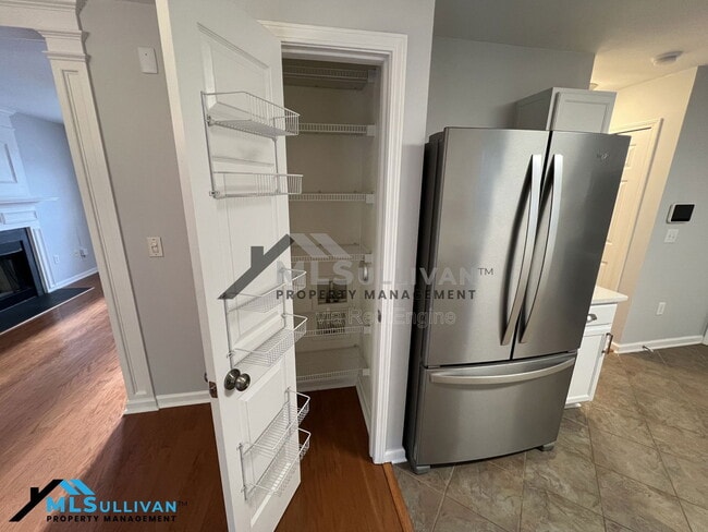 Building Photo - 4905 Gaithers Pointe Dr