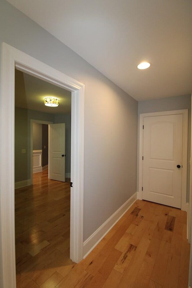 Building Photo - 2930 S Wise Dr