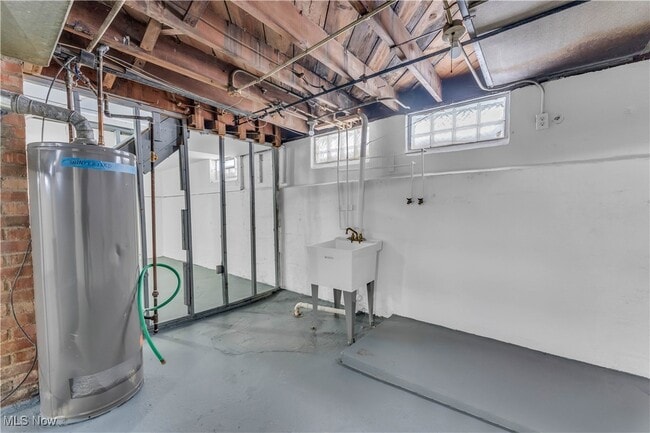 Building Photo - 15304 Benhoff Dr