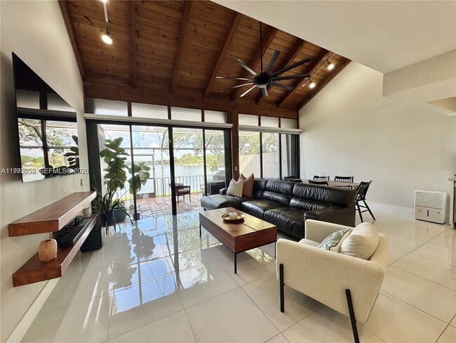 Building Photo - 1490 NW 113th Way