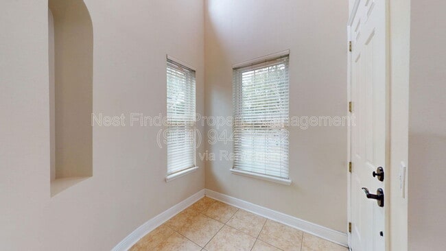 Building Photo - 3105 E Banister Rd