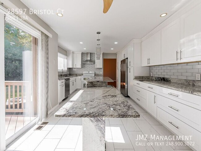 Building Photo - 28597 Bristol Ct