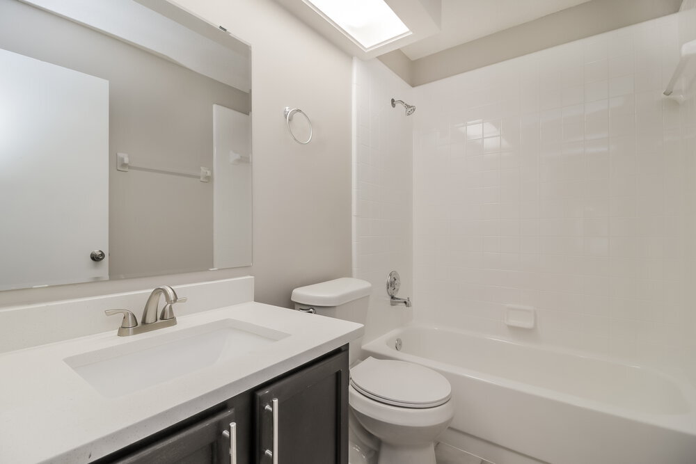 Building Photo - 1086 Manigan Ave