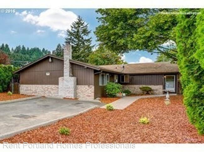 Primary Photo - 3809-3811 SE 164th Ave