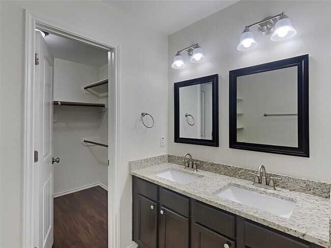 Building Photo - 7234 Basque Country Dr
