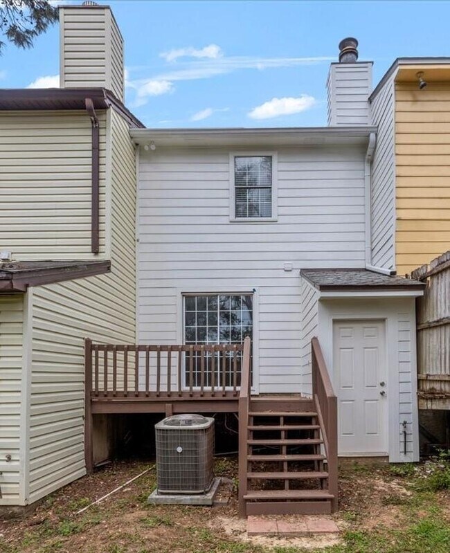 Building Photo - 1573 Jacks Dr