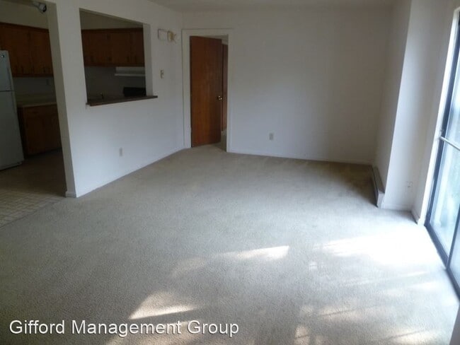 Building Photo - 620 W Olney Rd