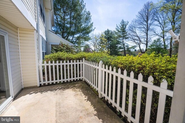 Building Photo - 109 Briarcliff Ct