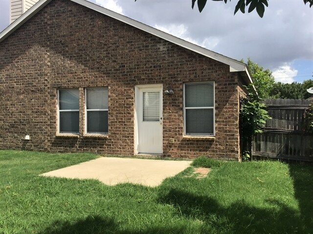 Building Photo - 6020 Moor Hen Drive