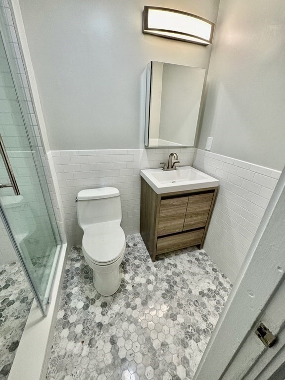 Building Photo - 61 Gates St