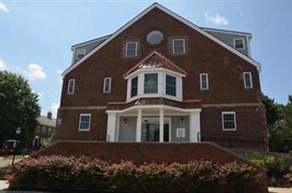 Building Photo - 6 Admirals Wy