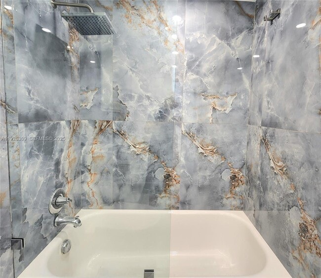 Building Photo - 3505 S Ocean Dr