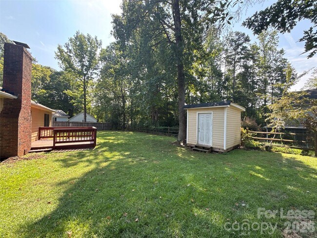 Building Photo - 7638 Campbell Creek Ln