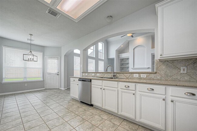 Building Photo - 9519 Stone Terrace Ct