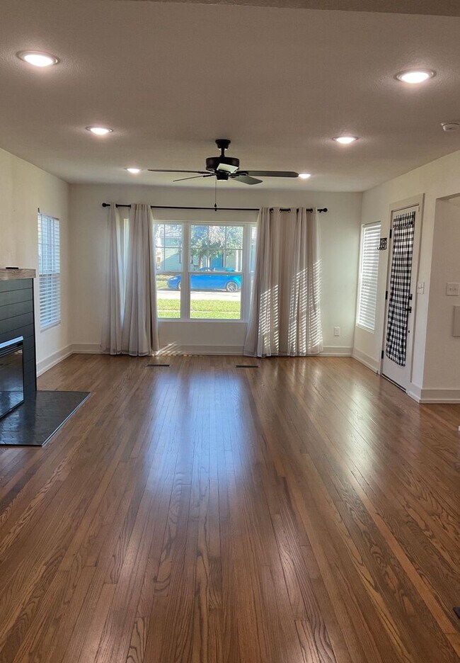 Building Photo - COMING SOON!