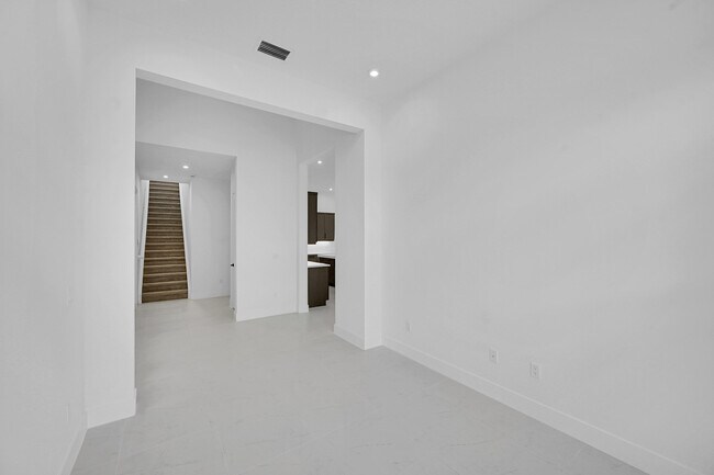 Building Photo - 9528 St Germain Dr