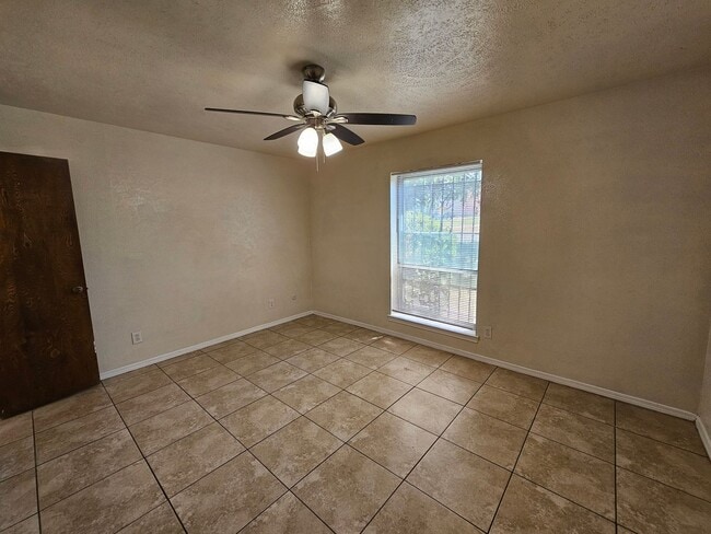 Building Photo - Available now Near White Rock Lake