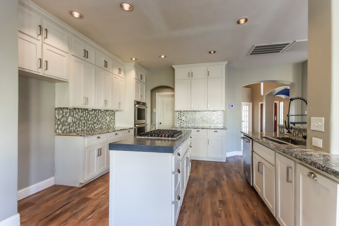 Building Photo - 3119 Hummingbird Ln