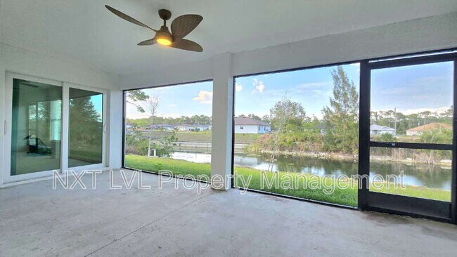 Building Photo - 423 NE 31st St