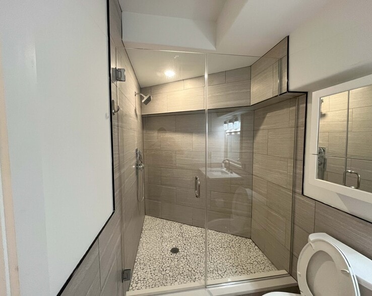 Building Photo - 3680 Indian Queen Ln