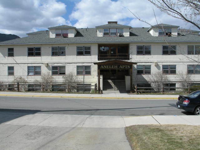 Primary Photo - Aneleh Apartments