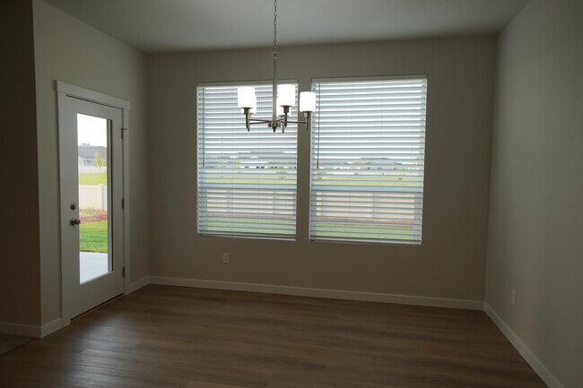 Building Photo - 5051 W Ladle Rapids St