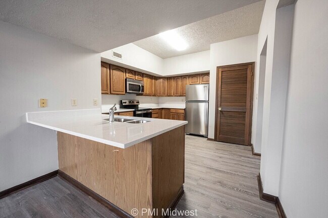 Building Photo - 3715 N Meridian St