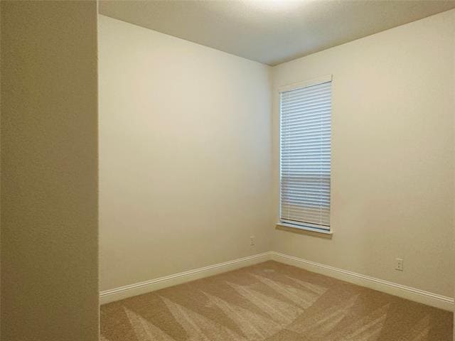 Building Photo - 1605 Hart Dr