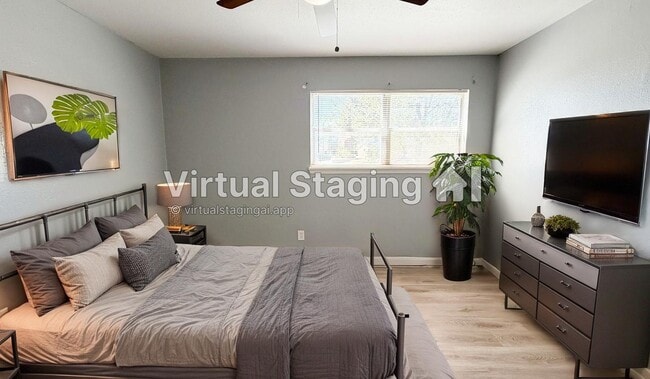 Building Photo - Kentwood Apartments
