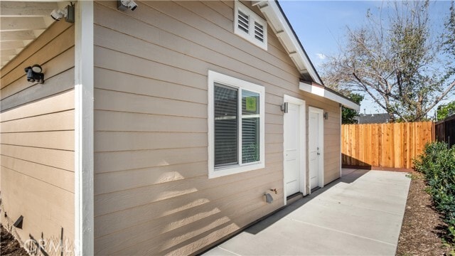 Building Photo - 940 Gonzales St