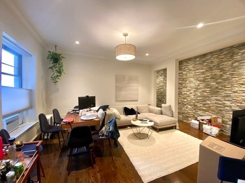 *Pictures are representative samples of the advertised unit. In some cases, the actual units you tou - 400 Commonwealth Ave