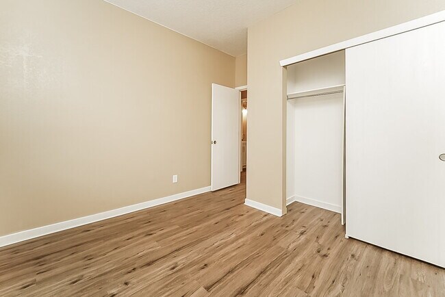 Building Photo - 4494 Genoa St