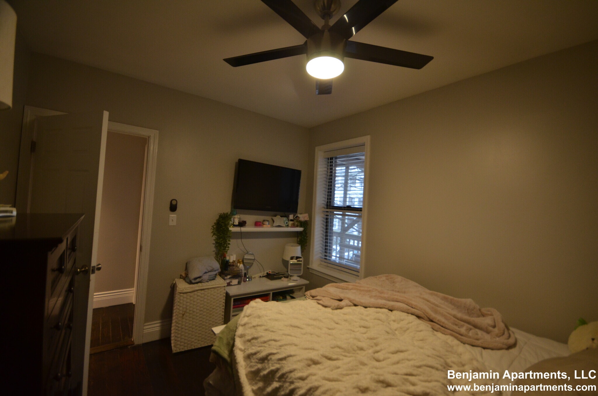 Building Photo - 60 Florida St