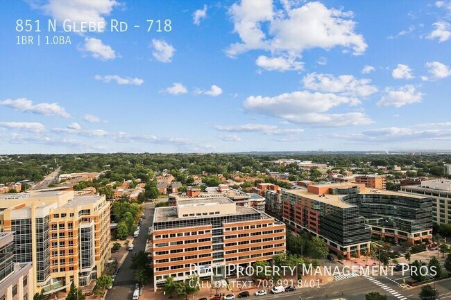 Building Photo - 851 N Glebe Rd