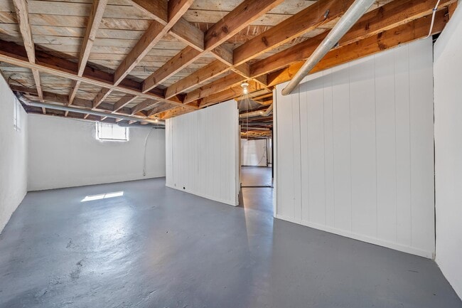 Building Photo - 4310 Tyree Rd NW