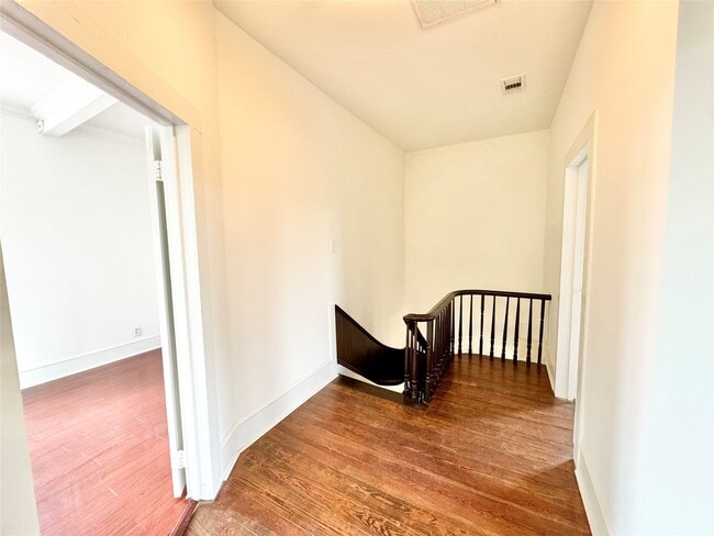 Building Photo - 1307 Avenue H