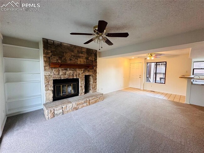Building Photo - 3356 Capstan Way