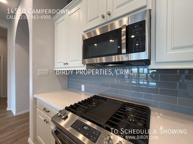 Building Photo - "Spacious 4-Bedroom Haven with 3 Full Bath...