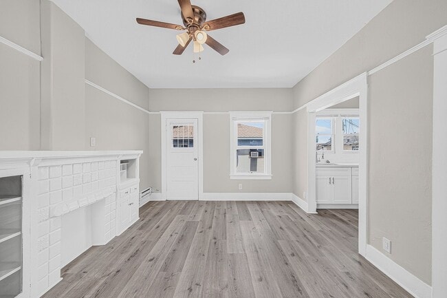 Interior Photo - 1049 E 5th Street